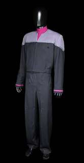 STAR TREK: DEEP SPACE 9 (TV 1993-1999) - Lot 352 - Benjamin Sisko‘s (Avery Brooks) Starfleet Uniform