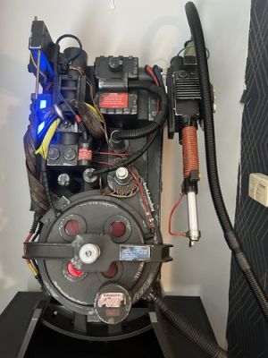 Ghostbusters Haslab Spengler’s Proton Pack & Neutrona Wand Hasbro See Listing | eBay Europe (Buy It Now)