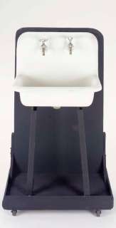 PROP SINK FROM "THE HONEYMOONERS" | Christie’s