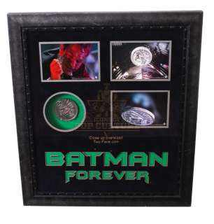 Batman Forever – Two-Face’s (Tommy Lee Jones) Oversized Coin – 16-223 | Icons of Pop Culture