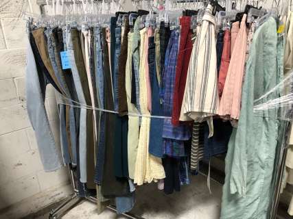 The American Horror Mystery-Thriller Show | Rack of assorted wardrobe - includes shirts / shorts / womens pants Sz. 25-38 waist etc (approx 80 p | Direct Liquidation