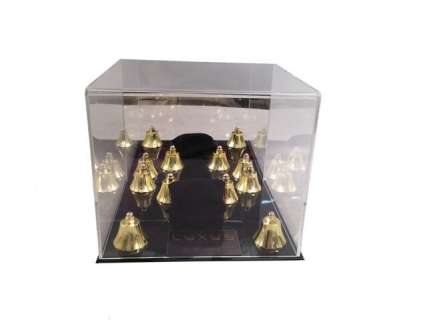 Sleepless Vincent Downs (Jamie Foxx) Luxus: A Winning Bet Movie Prop | Premiere Props