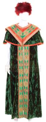 Lot 179 - Noelle – Elder Elf Robe & Hat– H152