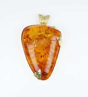 Mesmerizing Very Large Fine Amber Pendant | misc / divers