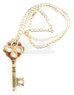 Robin Hood (2018) | Marian’s Mansion Key with Chain | Propstore