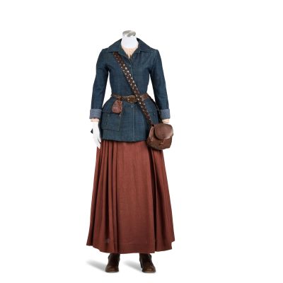 Outlander | Brianna’s costume when she travels through the stones Season 5, Episode 11, ’Journeycake’ 8 | Bonhams