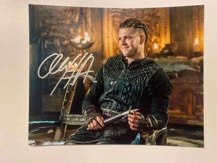 Vikings | Vikings - Alex Hogh Anderson (Ivar the Boneless) | Catawiki