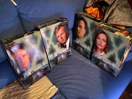 X-Files, Lot of 4 Action Figures (Sideshow) - Fox Mulder, Dana Scully, CSM & John Doggett - See images | Catawiki