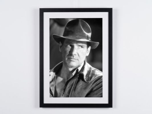 Indiana Jones and the Last Crusade (1989) Serial nr 2 of 20 + Serial ID 15683 - Harrison Ford - Original Certificate (COA), Hologram - 100% New. Shipping Reduction from 3 items | Catawiki